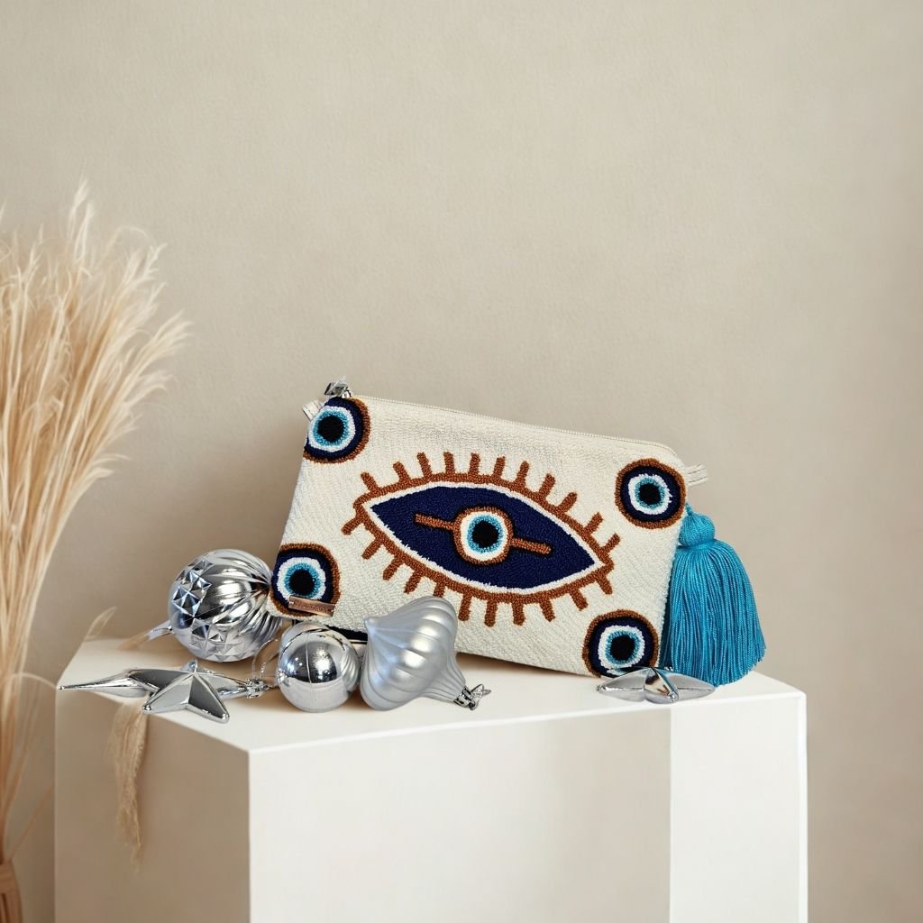 Mistica Nazar Clutch