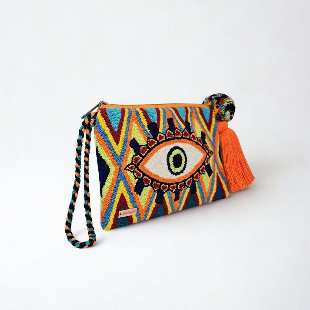 Brillare Clutch