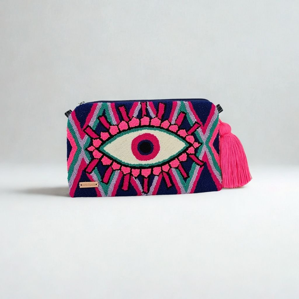 Coralina Clutch